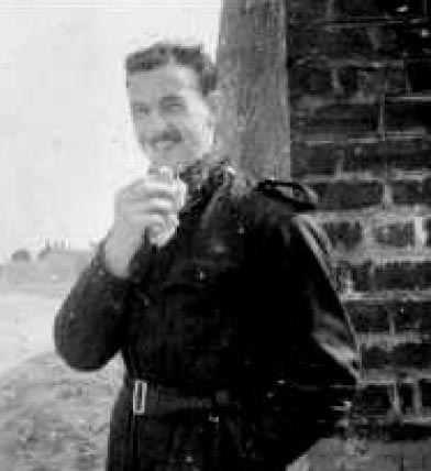 Photo of Pilot Officer Roy Ferdinand Frederick.